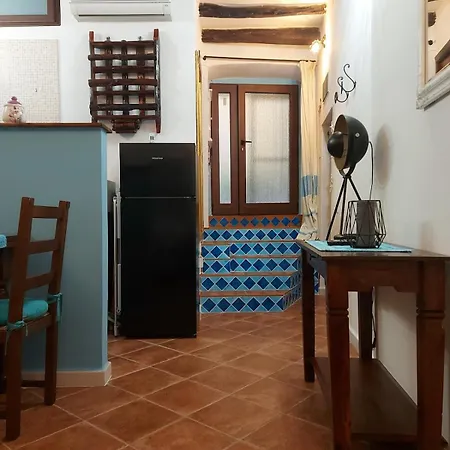 Domus In Castello, Exclusive In Storic Center Cagliari